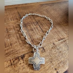 Silpada sterling silver 925  17" link necklace with cross